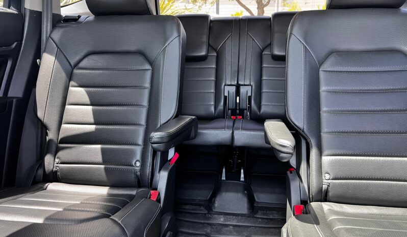 
								Volkswagen Atlas full									