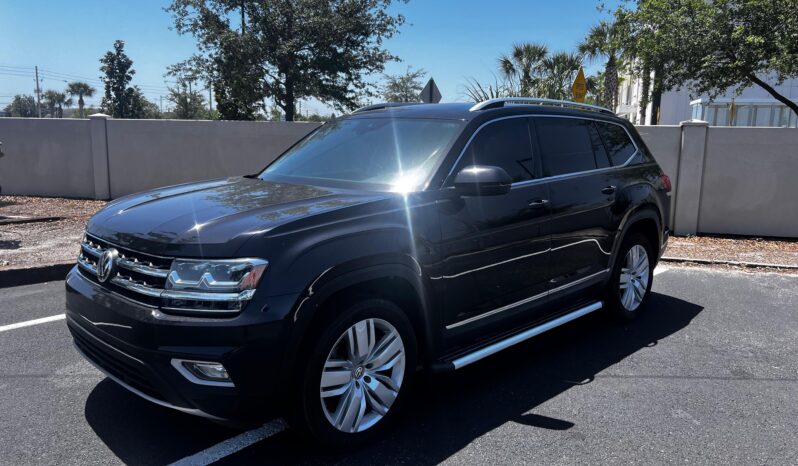 
								Volkswagen Atlas full									