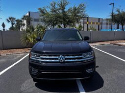 
										Volkswagen Atlas full									