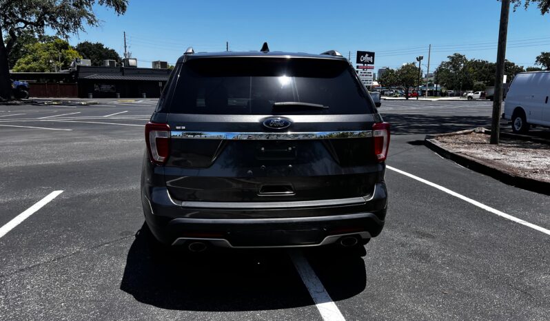 
								Ford explorer full									