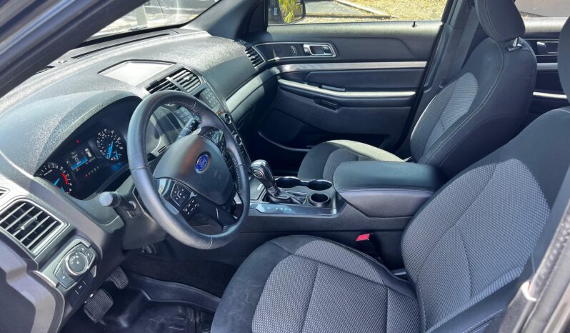 
								Ford explorer full									